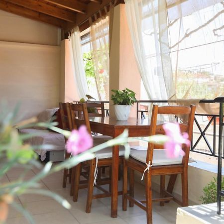 Natasha'S Home Πέραμα Εξωτερικό φωτογραφία